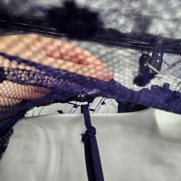 NWT Express Purple Sheer Dot Mock Neck Smocked Cuff 2Pc Blouse Set Women's XL - Picture 10 of 11